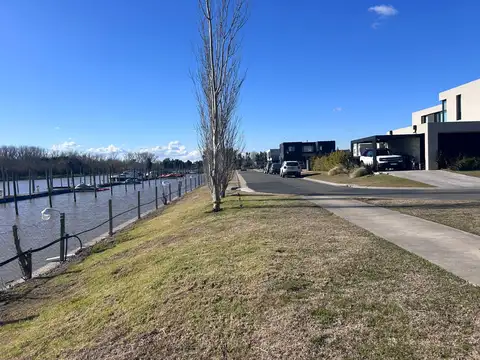 Terreno en Venta de 425,0 m2