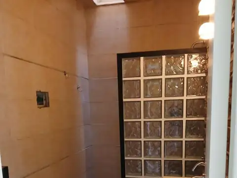 Nahuel Huapi e/ Burela y Altolaguirre