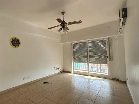 Departamento en Venta en El Palomar, USD 75.000