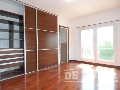 Departamento en Venta con 2 cocheras