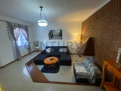 Arenales 700, Piso 0