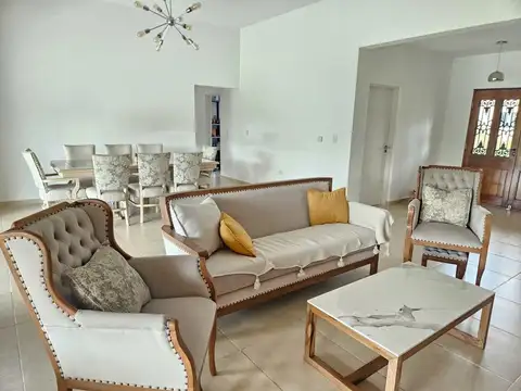 VENTA CASA 5 AMB PISCINA EL CANTON GOLF