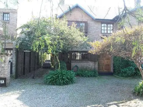 Venta Casa La Horqueta  10 ambientes