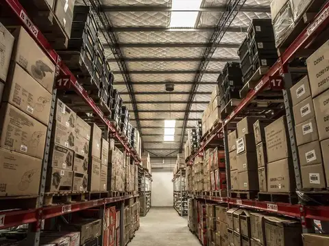 Local en Venta en Ciudadela, USD 6.800.000