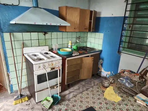 Casa Antigua Centrica a Reciclar