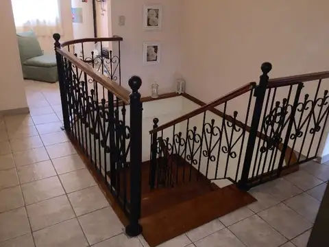 Casa en 2 Plantas en Venta