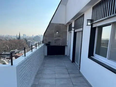 Departamento 4 ambientes con 2 baños