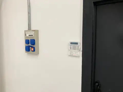 PARQUE INDUSTRIAL BURZACO PTE. ORTIZ al 2400