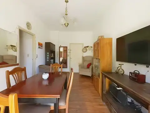 Depto Tipo Casa en Venta 41 años