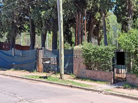 Di Marco e/ 25 de Mayo y Güemes