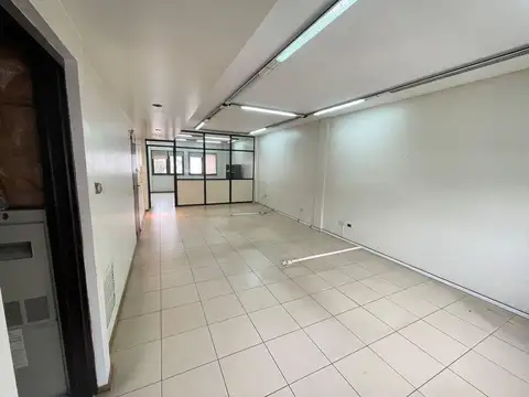 San Luis  al 760 4°