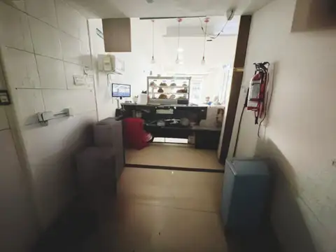 Excelente Local Comercial en Tucuman al 600