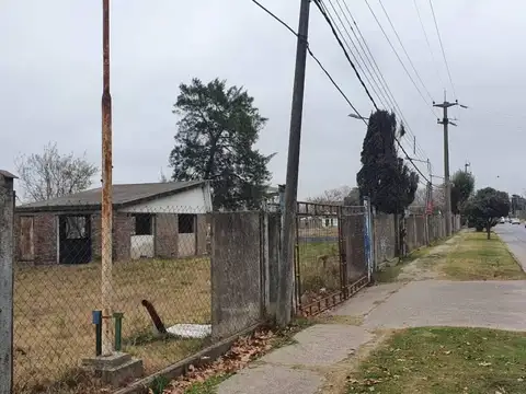 Terreno en Venta 300  mts Fondo