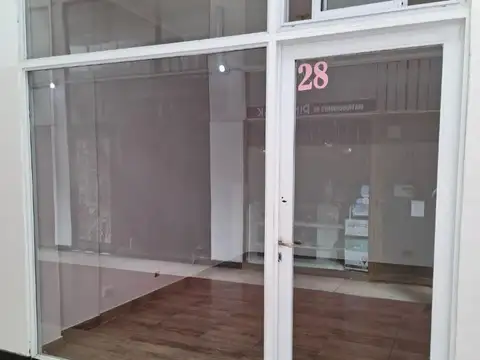 ALQUILER 36 MESES -  LOCAL EN GALERIA - ALDREY