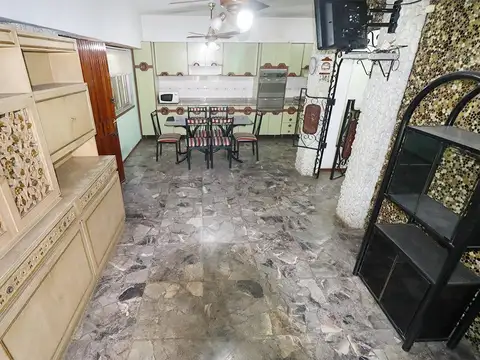 Depto Tipo Casa en Venta de 3 ambientes