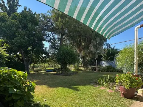 Quinta sobre el Río en Sauce Viejo (Pueblo)