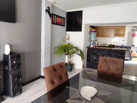 Depto Tipo Casa en Venta de 2 dormitorios
