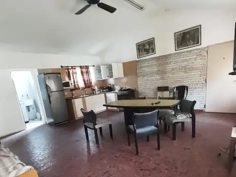 Leloir y saavedra al 1200