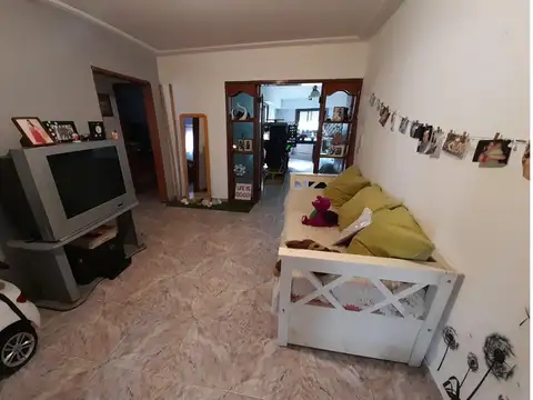 Casa en Venta en Villa Primera, USD 250.000