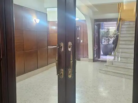 Lavalle 421 - Oficina en venta