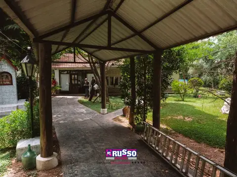 Venta casa quinta 6 ambientes Gonzalez Catan