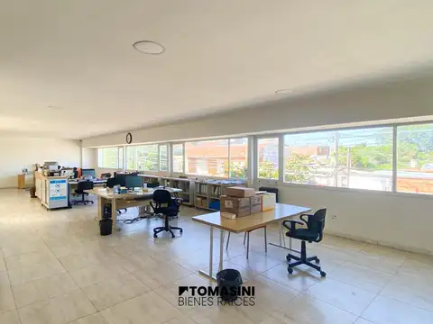 Galpon en Venta en Barrio Don Bosco, USD 360.000