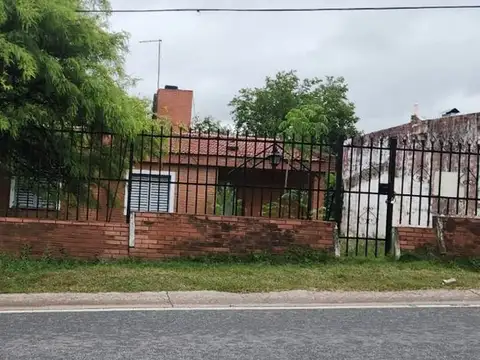 VENTA DE CASA EN RIO CEBALLOS C/PILETA