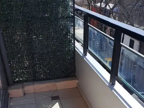 Lafuente 100, Piso 3