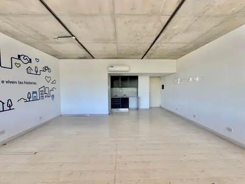 Oficina en Alquiler al Norte