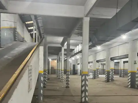 ALQUILER DE DEPOSITO DE 3484 M2 EN ALMAGRO
