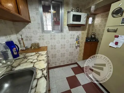 Amplio Ph al fondo con jardín