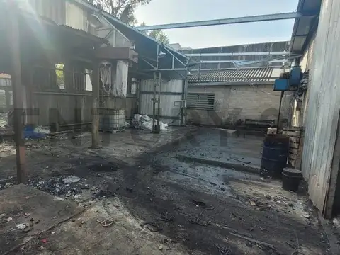 Galpon en Alquiler en Lomas De Zamora, $ 4.700.000