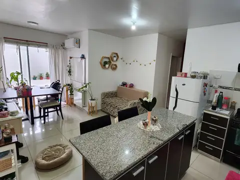 Departamento en venta en General Paz con expensas bajas!