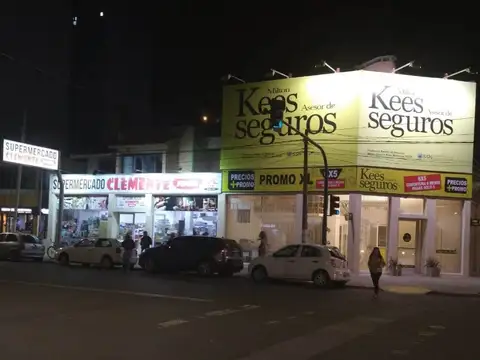 LOCALES - EN ESQUINA - PUERTO MADRYN