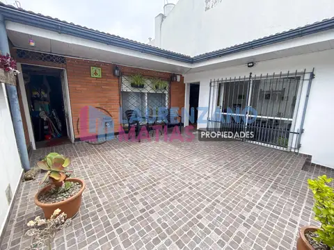 ALQUILER CASA SOBRE LOTE DE 8,86 X 16,88 - VILLA DEVOTO