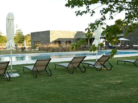 Terreno en Venta en San Sebastian, USD 83.000