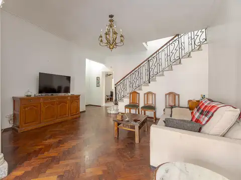 Casa en Venta en Abasto, USD 330.000