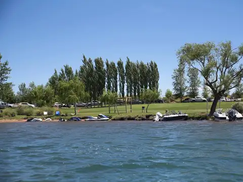 Terreno en Venta en Mari Menuco, USD 24.500