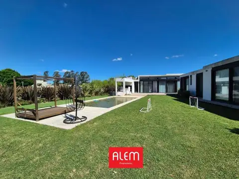 CASAS - CASA - TRISTÁN SUÁREZ, GRAN BS. AS. OESTE SUR