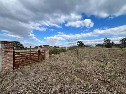 SE VENDE TERRENO 2200 M2 EN QUINTAS DE ANISACATE