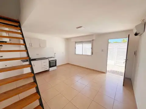 VENTA Dúplex de 1 dormitorio en Villa Mitre – Exce