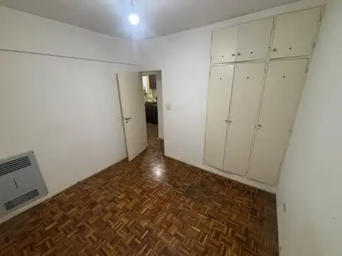 Depto. 2 amb. Excelente ubicación