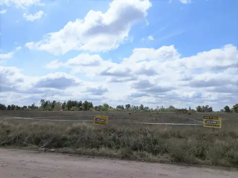 Terreno en Venta 15  mts Frente