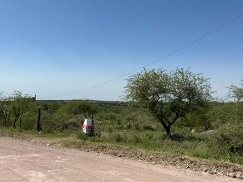 Terreno en Venta en Unquillo, USD 30.000