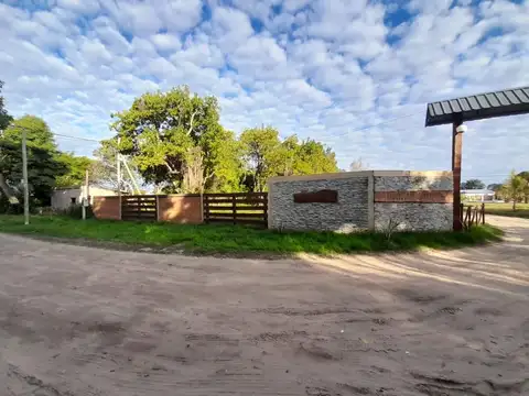 Terreno en Venta, FOS 4