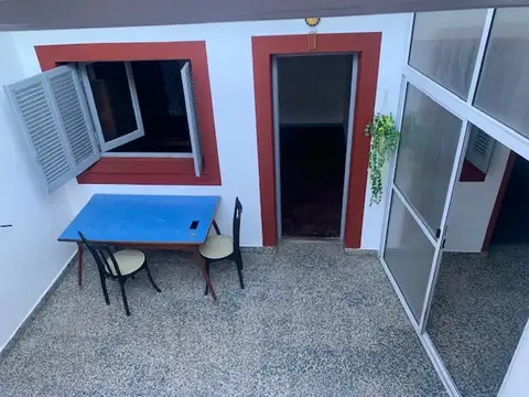 Venta PH de 2 ambientes con patio, terraza en Ciudadela
