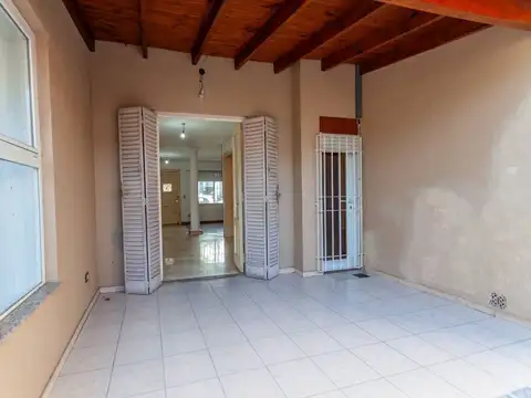 VENTA PH 3 AMBIENTES SAAVEDRA CON PATIO Y PARRILLA