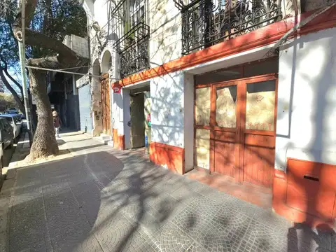 Local en Alquiler 55 años