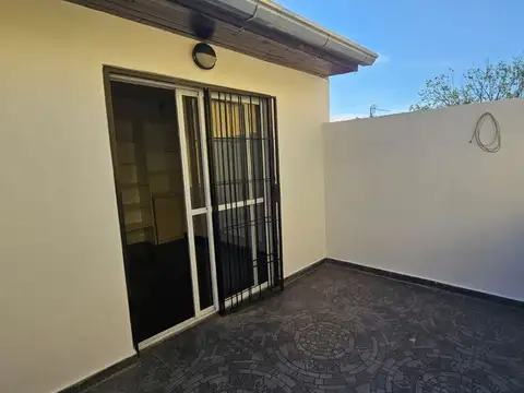 Venta PH Munro - 2 Departamentos Modernos