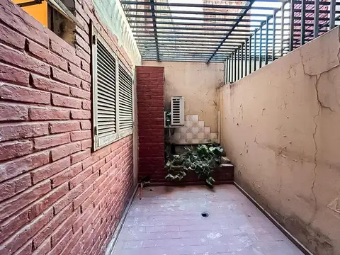Depto Tipo Casa 2 ambientes con 1 baño